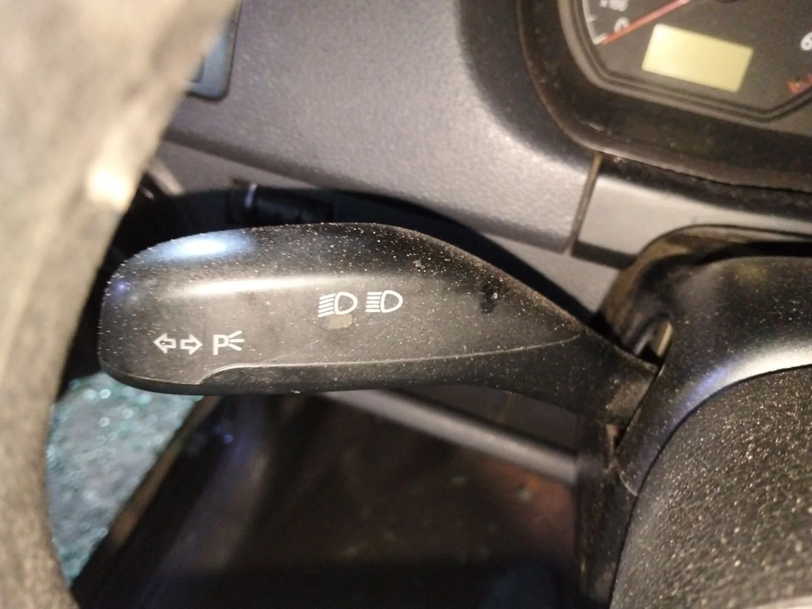 Foto de MANDO INTERMITENTES VOLKSWAGEN POLO IV (9N1)