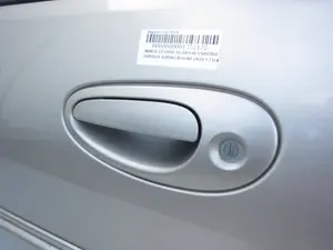 Foto de MANETA EXTERIOR DELANTERA IZQUIERDA CHRYSLER SEBRING JR 41 BERLINA 2.7 CAT (203 CV / 149 KW) foto 1