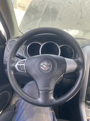 Foto de VOLANTE SUZUKI GRAND VITARA (JB/JT) 2.0 16V CAT (140 CV / 103 KW) referencia 48110-76K11-BWJ