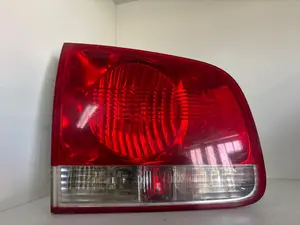 Foto de PILOTO TRASERO DERECHO INTERIOR SIN MARCA SIN MODELO referencia 7L6945093H foto 3