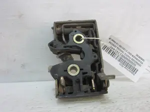 Foto de CERRADURA PUERTA TRASERA DERECHA VOLKSWAGEN GOLF II (191/193) 1.6 Diesel (CR. JK. JP) (54 CV / 40 KW) referencia 193839016C foto 2