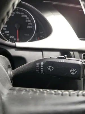 Foto de MANDO MULTIFUNCION AUDI A4 BERLINA (8K2) 2.0 16V TDI (143 CV / 105 KW)