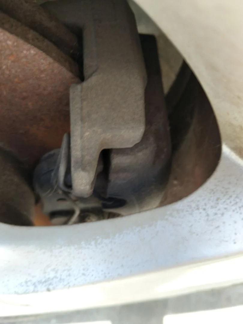 Foto de PINZA DE FRENO DELANTERA DERECHA MAZDA 3 BERLINA (BK) 1.6 16V CAT (105 CV / 77 KW) referencia BPYK-33-61XC