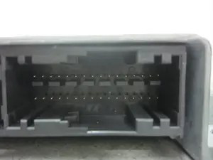 Foto de CENTRALITA AIRBAG PEUGEOT 407 SW 2.0 16V CAT (136 CV / 100 KW) referencia 9655880880 foto 2