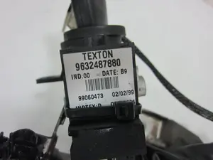 Foto de COLUMNA DIRECCION PEUGEOT 406 BERLINA (S1/S2) 3.0 V6 24V CAT (190 CV / 140 KW) referencia 184106891 foto 5