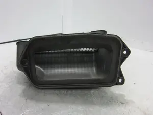 Foto de NO IDENTIFICADO PORSCHE MACAN (95BA) referencia 8K1819904 foto 3