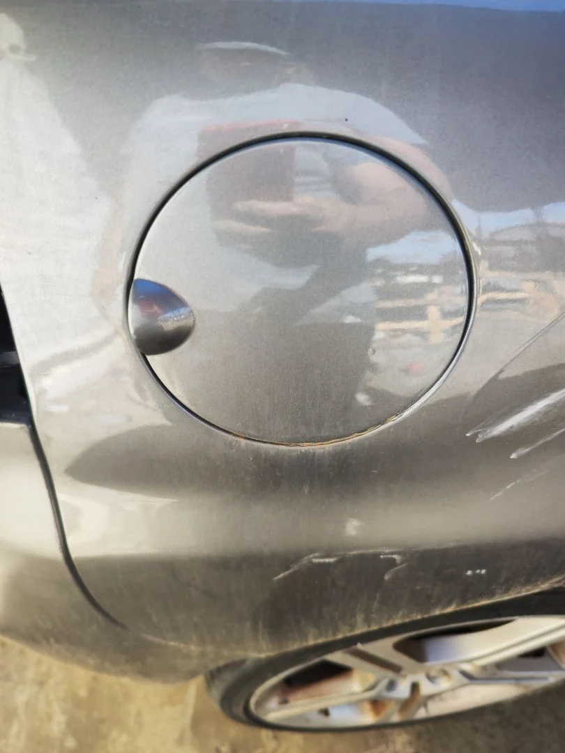 Foto de TAPA EXTERIOR COMBUSTIBLE SEAT IBIZA (6L1) 1.9 TDI (101 CV / 74 KW)