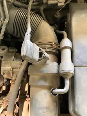 Foto de CAUDALIMETRO VOLKSWAGEN PASSAT VARIANT (3C5) 2.0 TDI (140 CV / 103 KW)
