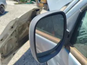 Foto de RETROVISOR IZQUIERDO PEUGEOT PARTNER (S1)(07.1996) 1.9 Diesel (69 CV / 51 KW)