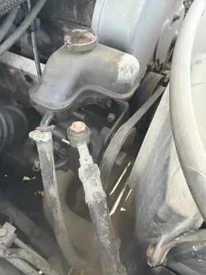 Foto de ALTERNADOR MITSUBISHI GALLOPER (HYUNDAI)(02.1998) 2.5 Turbodiesel (105 CV / 77 KW)