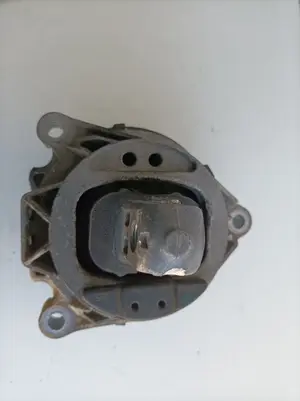 Foto de SOPORTE MOTOR BMW SERIE 3 BERLINA (F30) referencia 679910404 foto 3