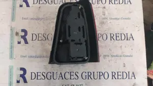 Foto de PILOTO TRASERO IZQUIERDO VOLKSWAGEN GOLF III VARIANT (1H5)(08.1993) referencia 142843 foto 2