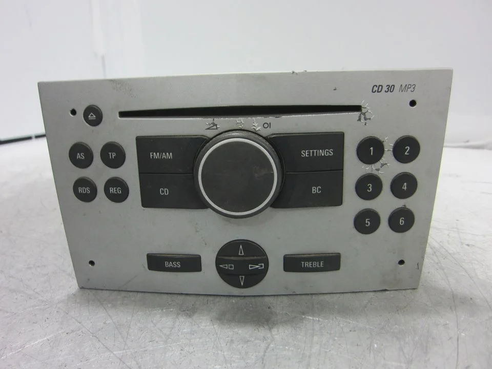 Foto de SISTEMA AUDIO / RADIO CD OPEL ASTRA H GTC 1.7 16V CDTI (101 CV / 74 KW) referencia 453116246