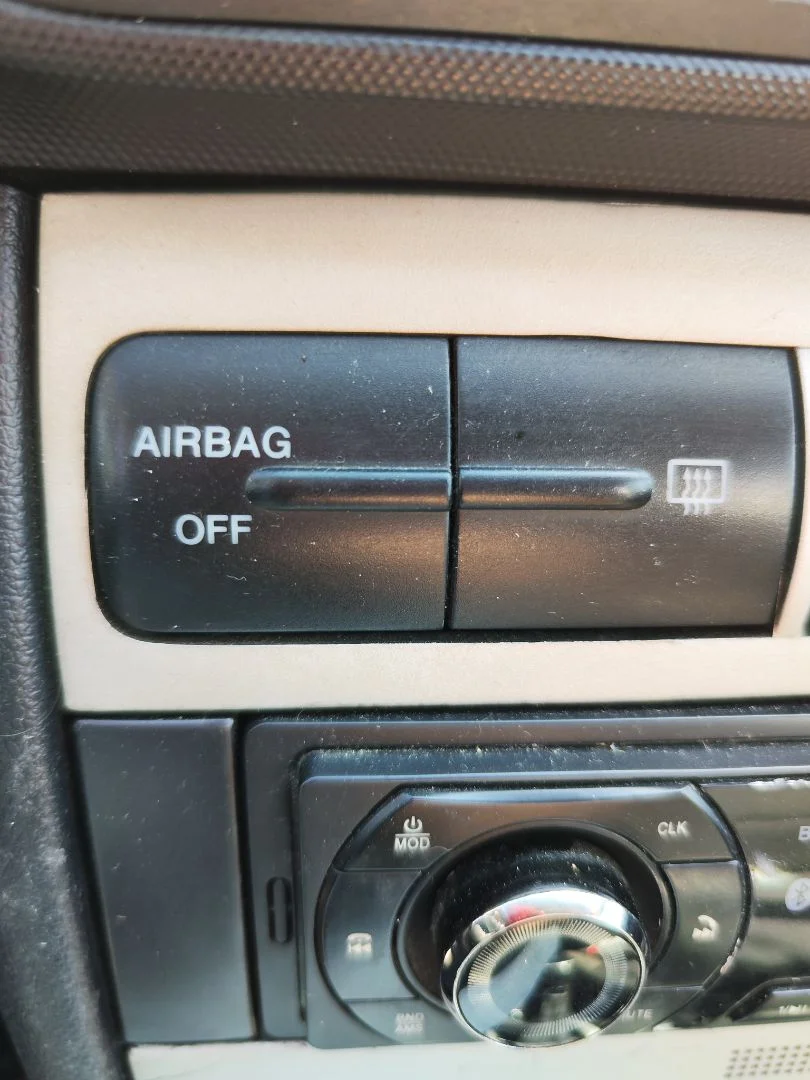 Foto de INTERRUPTOR SEAT LEON (1M1) 1.9 TDI (90 CV / 66 KW)
