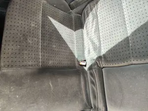 Foto de ENGANCHE CINTURON TRASERO DERECHO VOLKSWAGEN PASSAT VARIANT (3B5) 1.9 TDI (110 CV / 81 KW)
