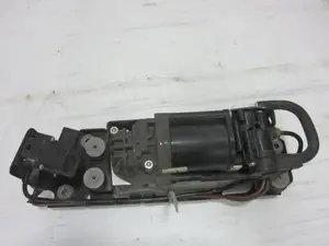 Foto de NO IDENTIFICADO BMW SERIE 5 BERLINA (E39) referencia 3Z02021000
