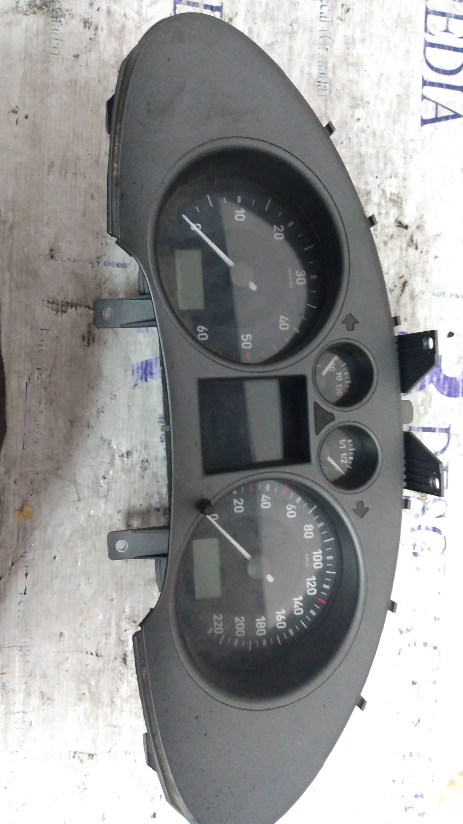 Foto de RELOJ CUENTA KILOMETROS SEAT CORDOBA BERLINA (6L2) 1.9 TDI (101 CV / 74 KW) referencia 6L0920803A