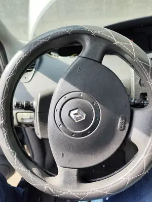 Foto de AIRBAG DELANTERO IZQUIERDO RENAULT SCENIC II (JM) 1.9 dCi Diesel (120 CV / 88 KW)