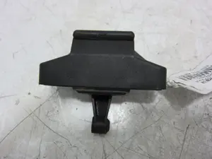 Foto de CERRADURA MALETERO / PORTON RENAULT MEGANE I FASE 2 CLASSIC (LA...) 1.9 dCi Diesel CAT (102 CV / 75 KW) foto 2