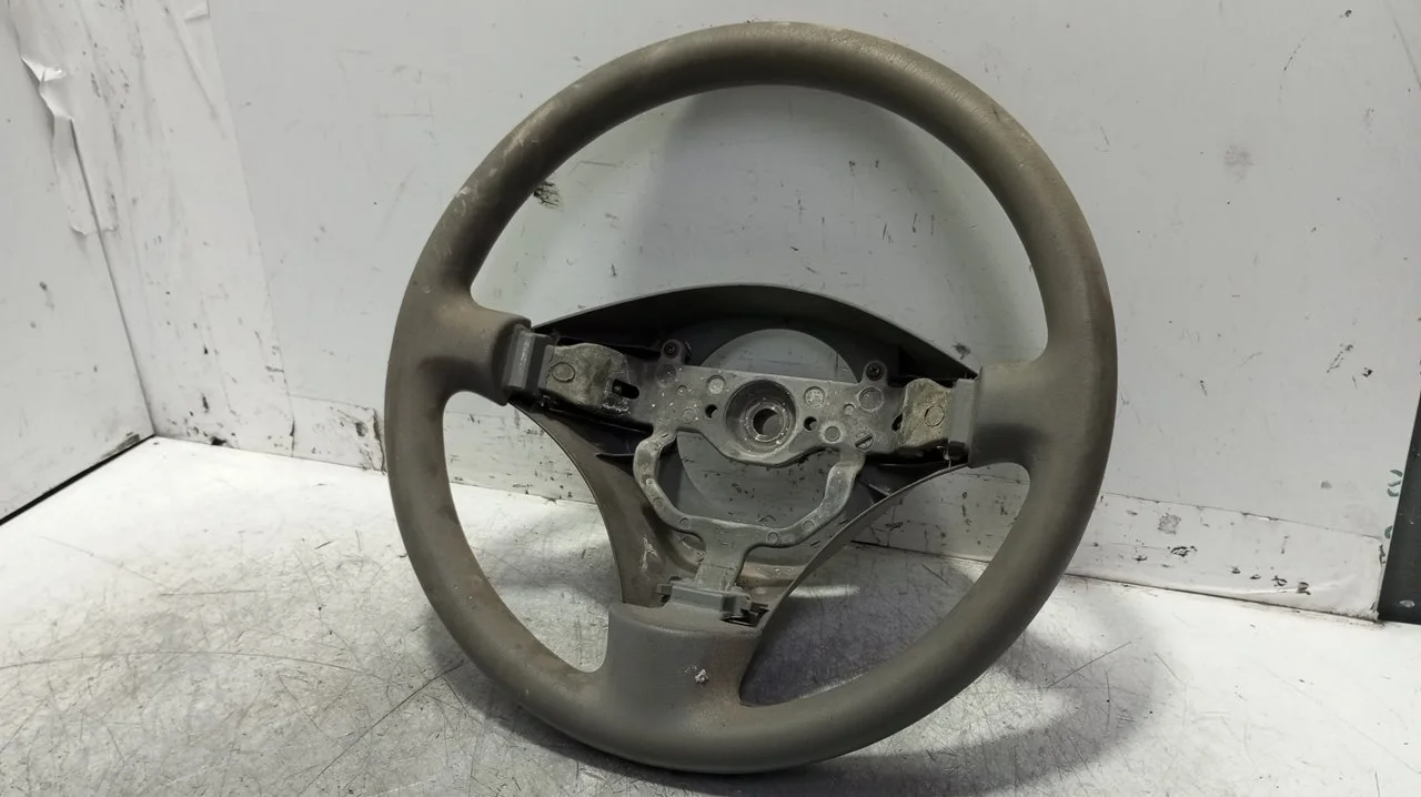 Foto de VOLANTE TOYOTA YARIS (NCP1/NLP1/SCP1) referencia 4518452010