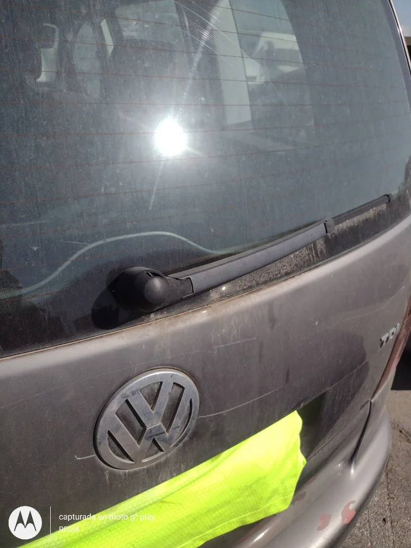 Foto de MOTOR LIMPIA TRASERO VOLKSWAGEN TOURAN (1T2) 1.9 TDI (105 CV / 77 KW)