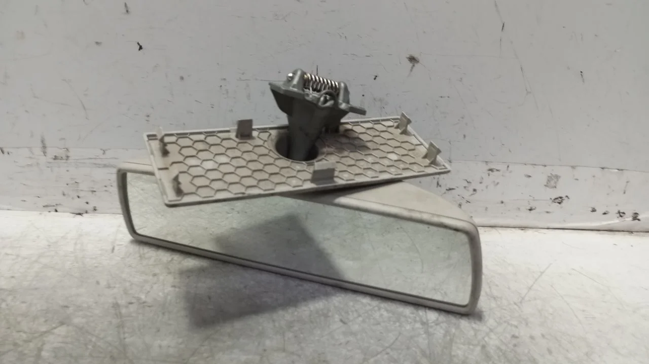 Foto de RETROVISOR INTERIOR SEAT TOLEDO (5P2) 1.9 TDI (105 CV / 77 KW) referencia E1010749