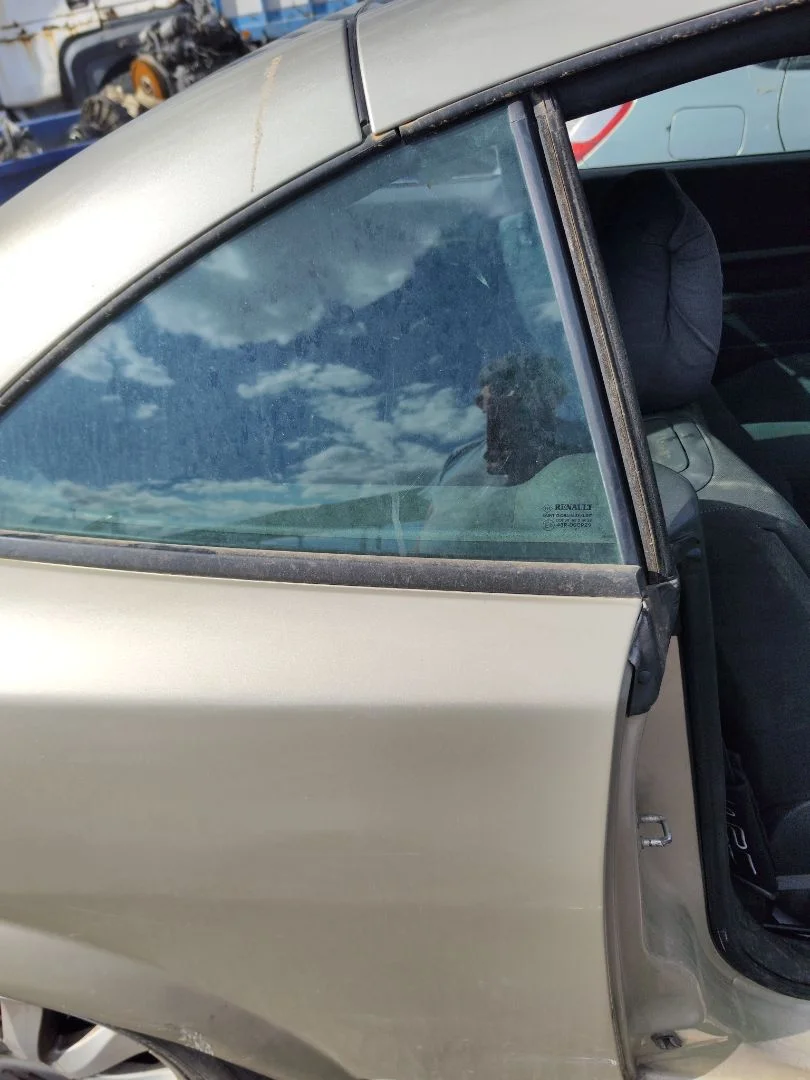 Foto de LUNA TRASERA DERECHA RENAULT MEGANE II COUPE/CABRIO 1.5 dCi Diesel (106 CV / 78 KW)