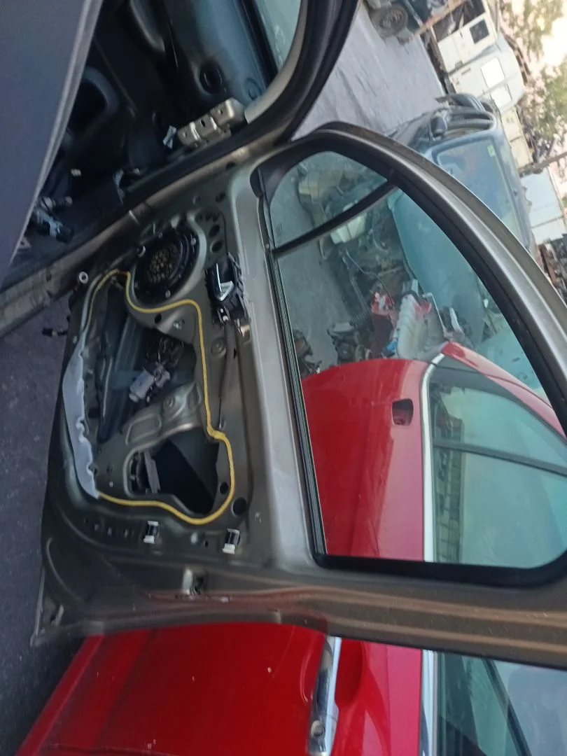 Foto de MANETA INTERIOR DELANTERA DERECHA CITROEN C3 1.4 (73 CV / 54 KW)