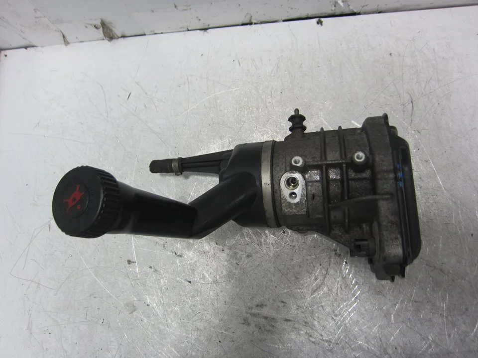 Foto de BOMBA DIRECCION CITROEN GRAND C4 PICASSO referencia 9684252580