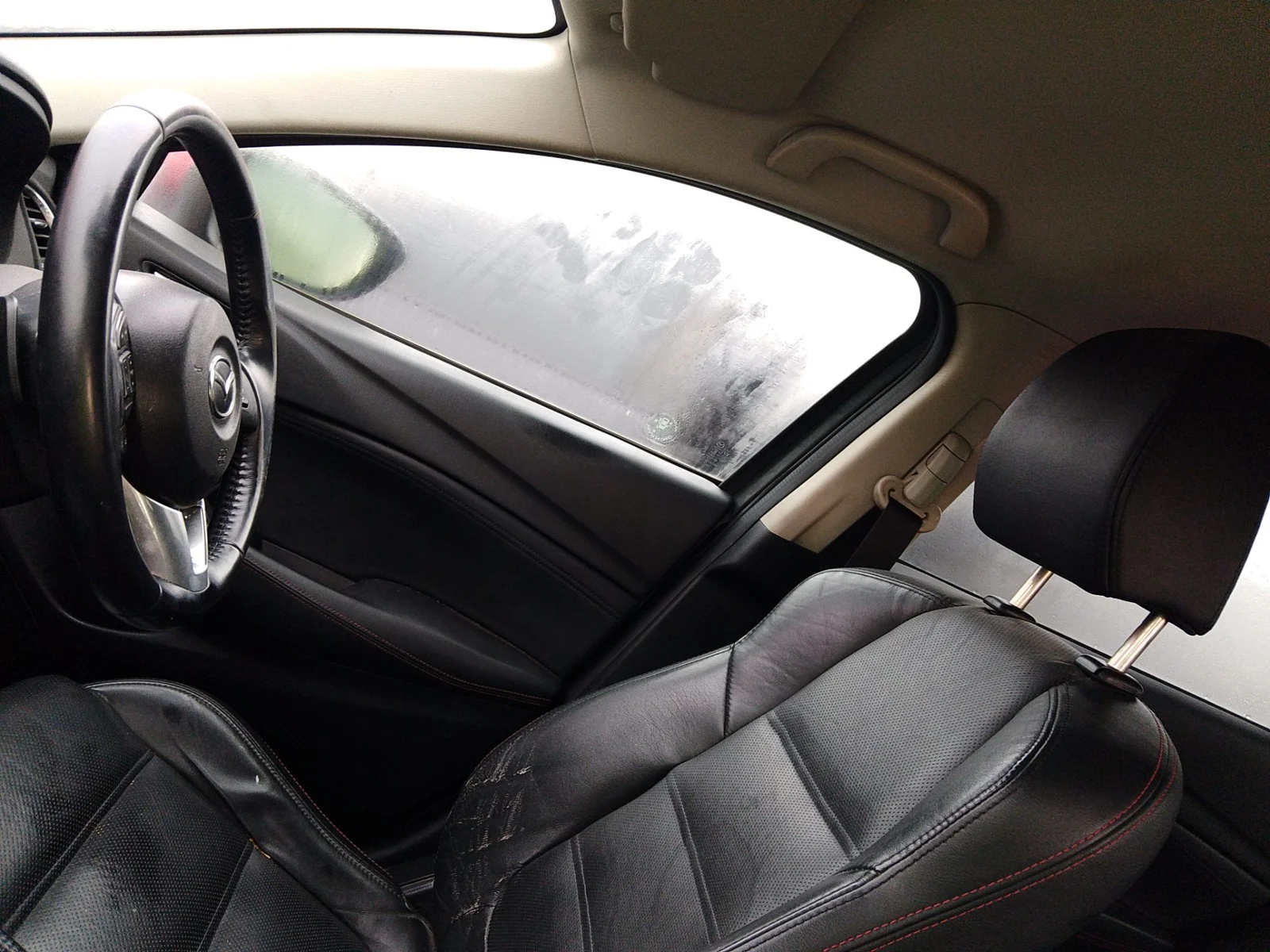 Foto de CINTURON SEGURIDAD DELANTERO DERECHO MAZDA 6 BERLINA (GJ) 2.2 Turbodiesel CAT (175 CV / 129 KW) referencia GS1E57L30A02