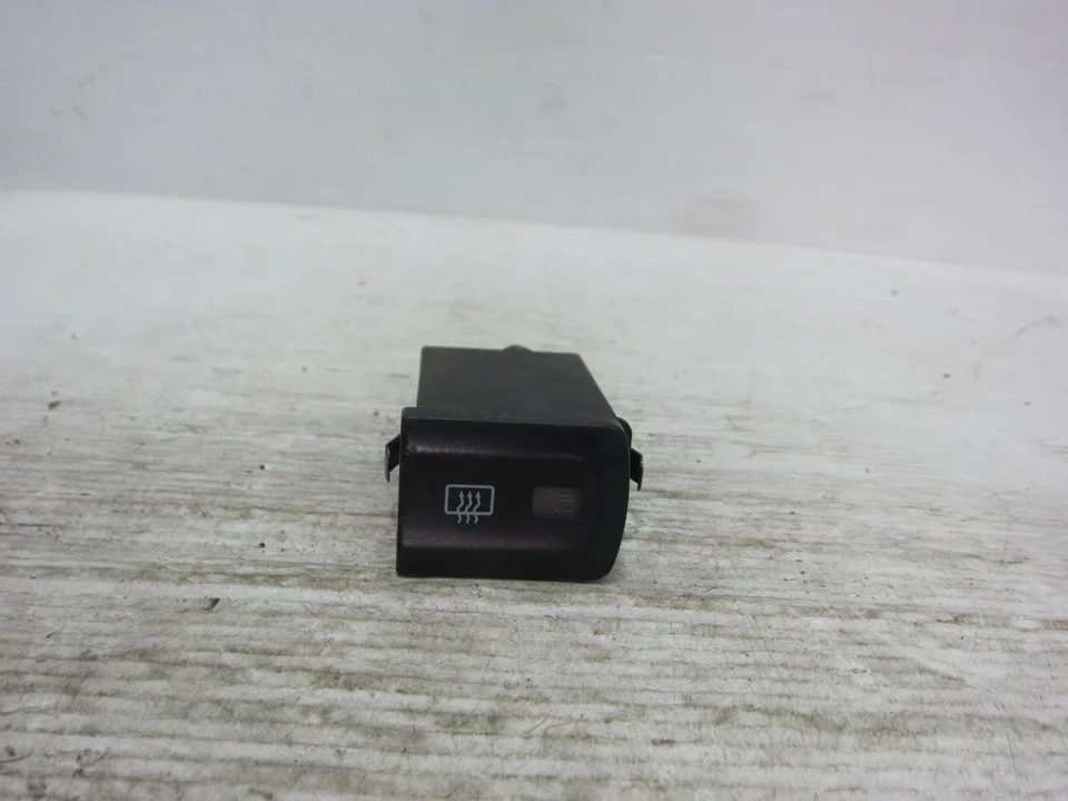Foto de INTERRUPTOR AUDI A3 (8L) 1.9 TDI (110 CV / 81 KW) referencia 8L0941503A
