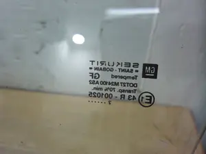 Foto de NO IDENTIFICADO OPEL VECTRA C BERLINA 2.0 DTI (101 CV / 74 KW) referencia 43R001025 foto 3