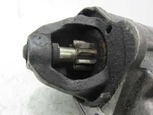 Foto de MOTOR ARRANQUE AUDI A4 BERLINA (8E) referencia 06B911023 foto 2
