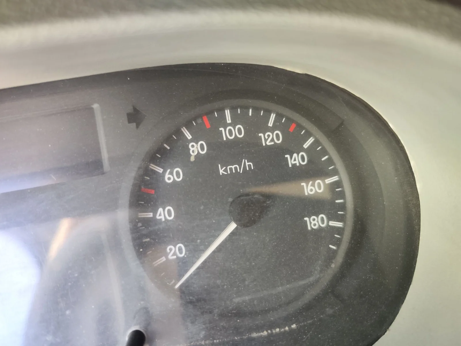 Foto de CUADRO INSTRUMENTOS NISSAN INTERSTAR (X70) 2.5 dCi Diesel CAT (114 CV / 84 KW)