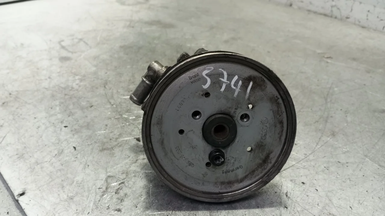 Foto de BOMBA DIRECCION AUDI A6 BERLINA (4B2) 2.5 V6 24V TDI (150 CV / 110 KW) referencia 8E0145156T