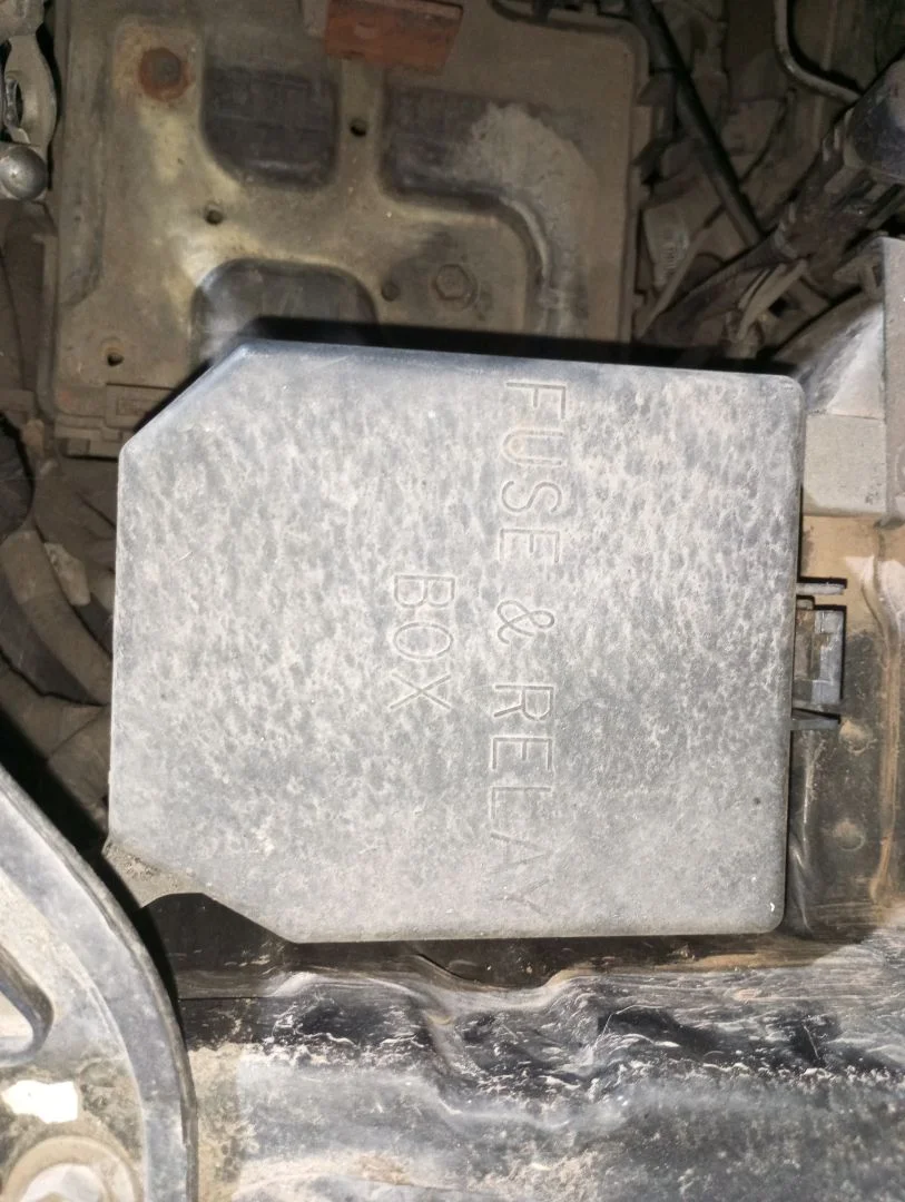 Foto de CAJA RELES / FUSIBLES KIA PICANTO (SA) 1.1 CAT (65 CV / 48 KW) referencia 9194007000