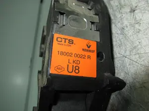 Foto de PEDAL ACELERADOR RENAULT MEGANE III BERLINA 5P 1.2 TCE (132 CV / 97 KW) referencia 180020022R foto 2