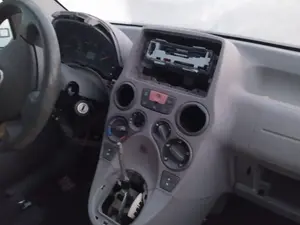 Foto de MANDO CALEFACCION / AIRE ACONDICIONADO FIAT II PANDA (169) 1.2 CAT (60 CV / 44 KW) referencia 0077362520