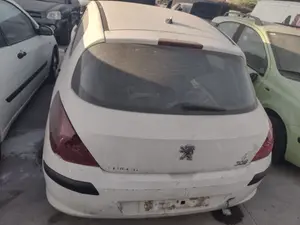 Foto de TUBO ESCAPE TRASERO PEUGEOT 308 1.6 16V HDi FAP (92 CV / 68 KW)
