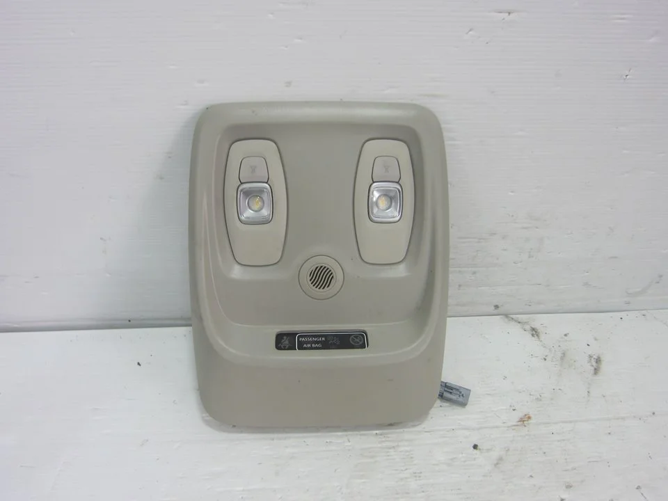 Foto de LUZ INTERIOR RENAULT CLIO IV GRANDTOUR 0.9 Energy (90 CV / 66 KW) referencia 969801174