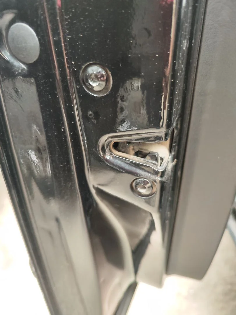 Foto de CERRADURA PUERTA DELANTERA IZQUIERDA VOLKSWAGEN BORA BERLINA (1J2)(1998) 1.9 TDI (110 CV / 81 KW)