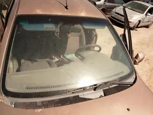 Foto de PARABRISAS KIA RIO (BC) 1.3 CAT (75 CV / 55 KW) referencia 0K30A63900A