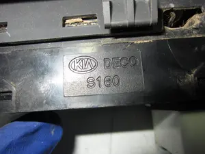 Foto de MANDO ELEVALUNAS DELANTERO IZQUIERDO KIA CERATO (LD) 2.0 Turbodiesel CAT (113 CV / 83 KW) referencia 621W05560 foto 2