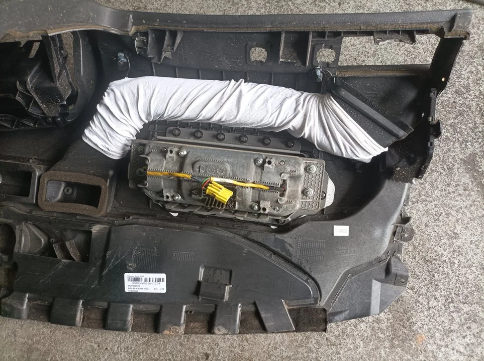 Foto de SALPICADERO AUDI A6 BERLINA (4F2) referencia 4F1857069A