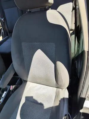 Foto de ASIENTO DELANTERO IZQUIERDO FORD FOCUS C-MAX (CAP)(2003) 1.6 TDCi CAT (90 CV / 66 KW) foto 2