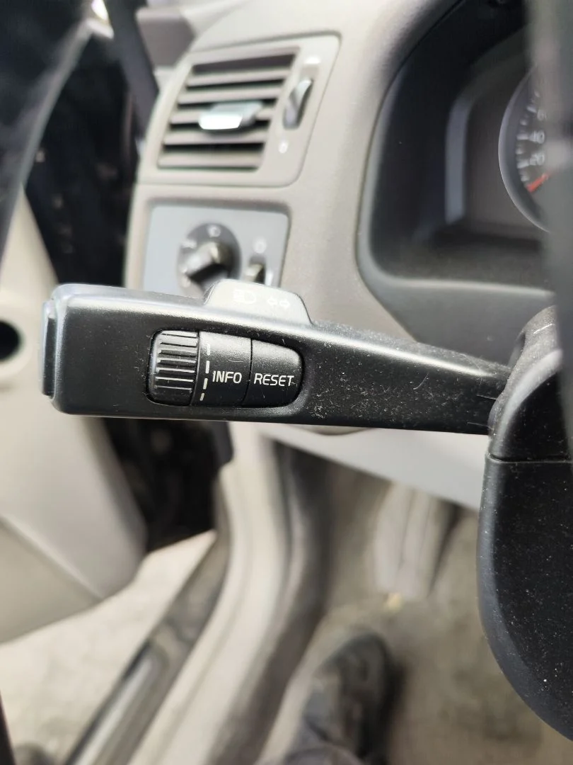 Foto de MANDO INTERMITENTES VOLVO V50 FAMILIAR 2.0 Diesel CAT (136 CV / 100 KW)