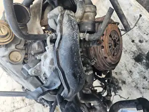 Foto de MOTOR COMPLETO RENAULT LAGUNA (B56) referencia G8T foto 4
