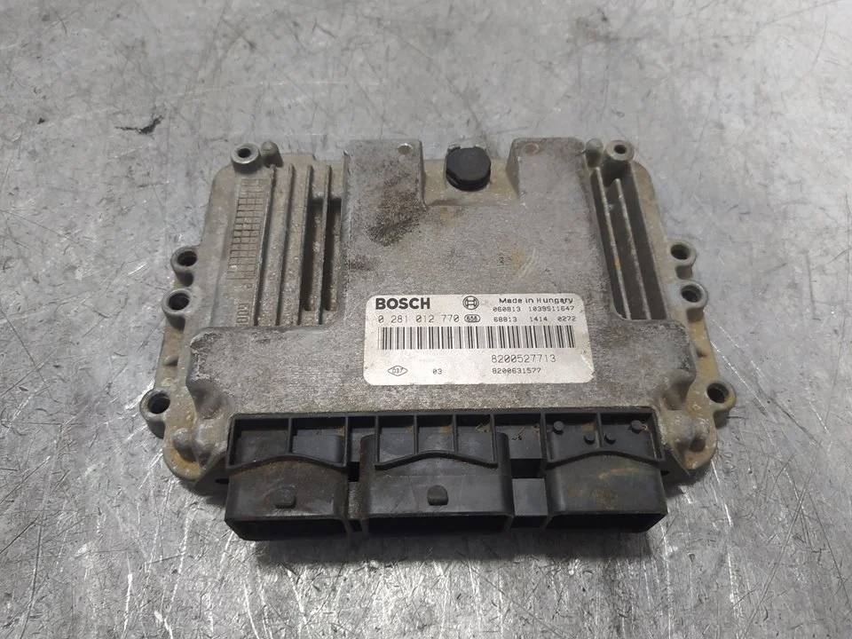 Foto de CENTRALITA MOTOR UCE RENAULT LAGUNA II GRANDTOUR (KG0) 1.9 dCi Diesel (120 CV / 88 KW) referencia 8200527713