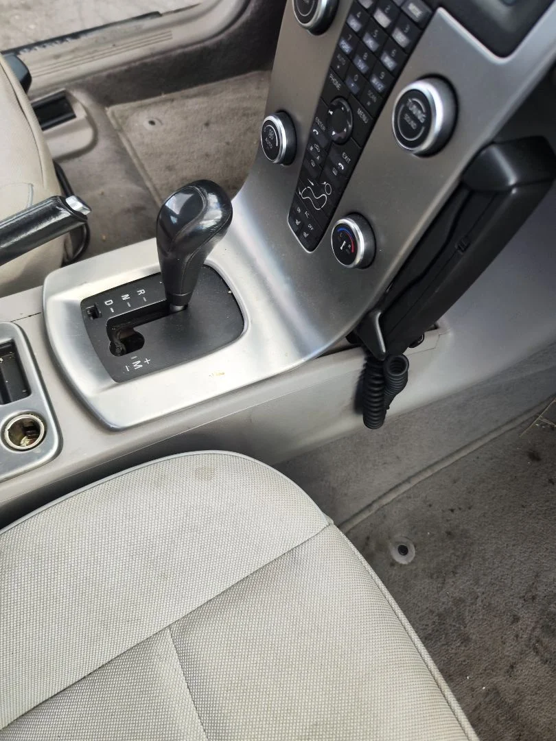 Foto de PALANCA CAMBIO VOLVO V50 FAMILIAR 2.0 Diesel CAT (136 CV / 100 KW)