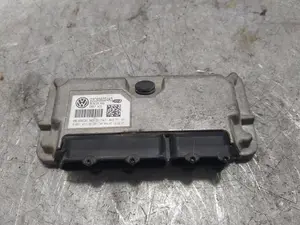 Foto de CENTRALITA MOTOR UCE VOLKSWAGEN POLO IV (9N3) 1.4 16V (80 CV / 59 KW) referencia 03C906024AD